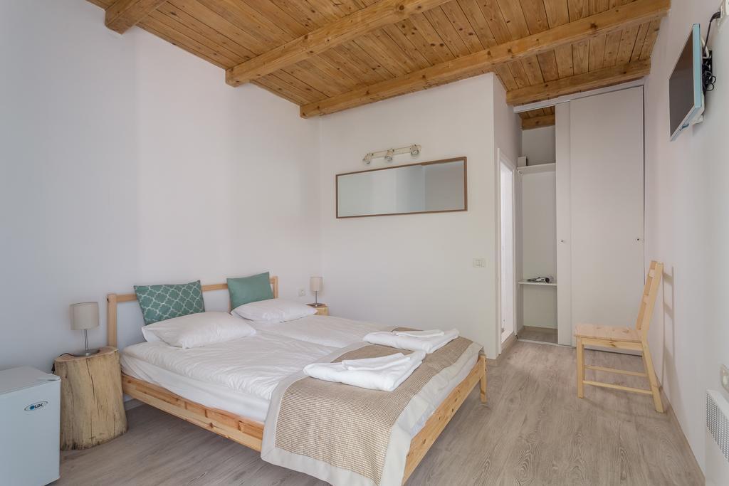 Casa Stavros 호텔 Două Mai 외부 사진