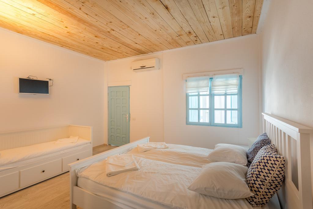 Casa Stavros 호텔 Două Mai 외부 사진