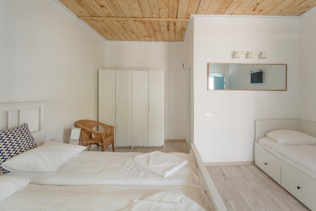Casa Stavros 호텔 Două Mai 외부 사진