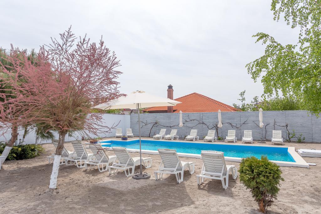 Casa Stavros 호텔 Două Mai 외부 사진